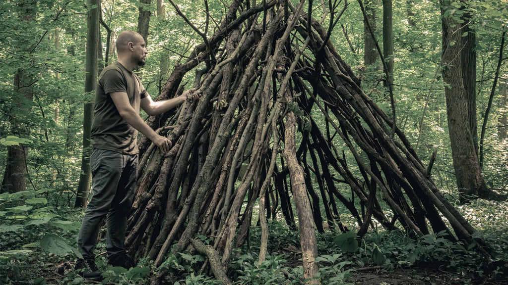 6 Simple Shelters You Can Assemble in under 15 Minutes