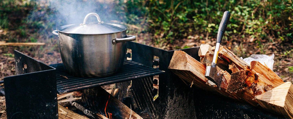 How to Cook with a Dutch Oven while Camping - Fresh Off The Grid